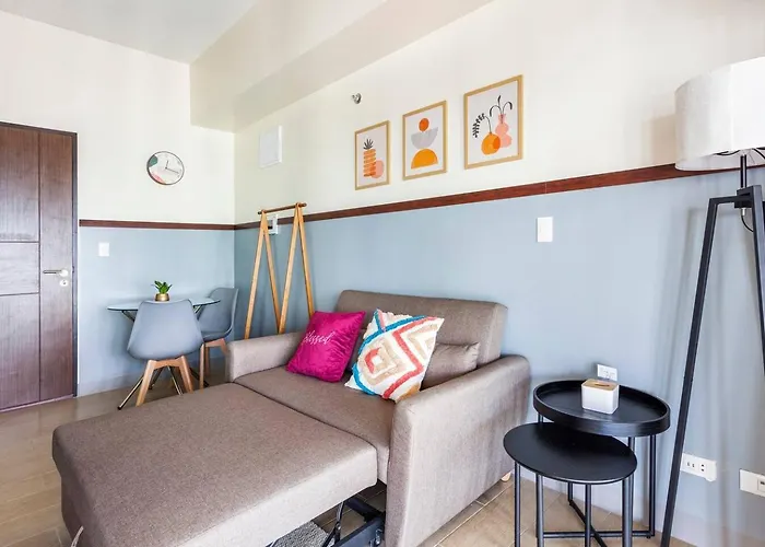 Executive 1 Bedroom With Pool Sauna Gym And Holiday home *