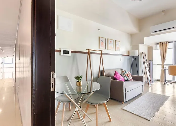 Executive 1 Bedroom With Pool Sauna Gym And Holiday home Manila