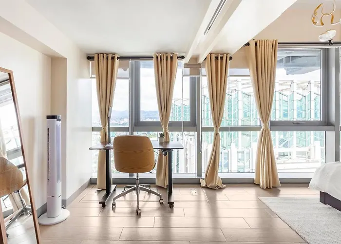 Executive 1 Bedroom With Pool Sauna Gym And * Manila
